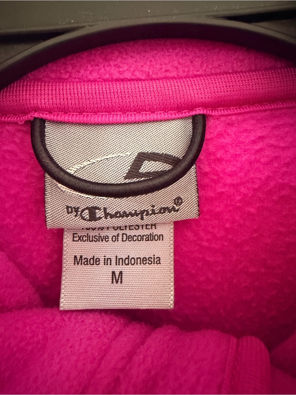 Champion Women’s Bright Fuchsia Full-Zip Fleece Jacket - Picture 4 of 6